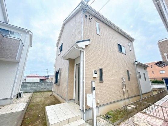 4LDK Detached House for Sale in Takasaki, Gunma - Thumbnail 2