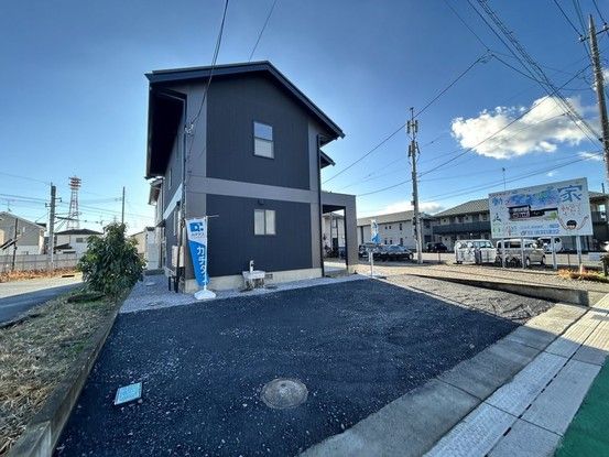Renovated 4LDK House for Sale in Oyama City, Tochigi - Thumbnail 2