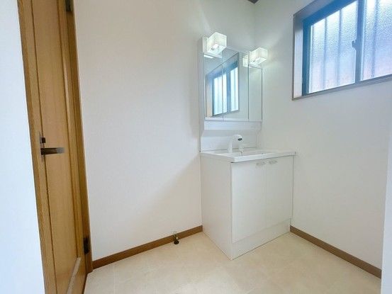 Renovated 4LDK House in Isesaki, Gunma with Parking - Thumbnail 4