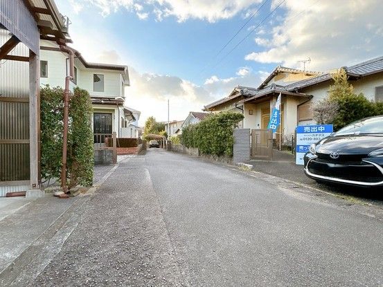 Renovated 3SLDK House in Takanabe, Miyazaki – 155m² - Thumbnail 4