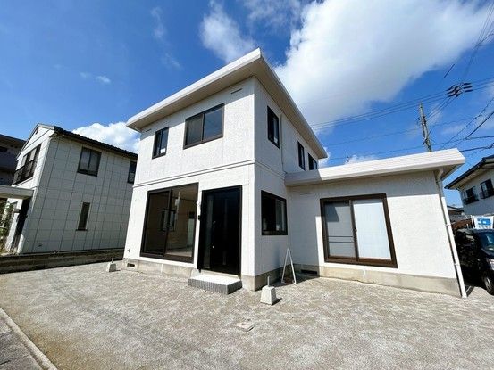 Renovated 4LDK House in Yonago City, Tottori Prefecture - Thumbnail 2