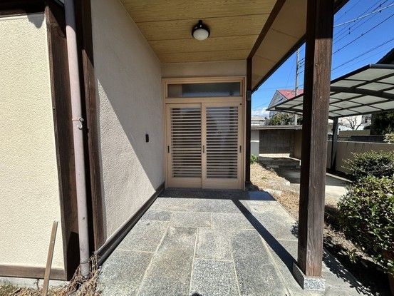6LDK Detached House for Sale in Isesaki, Gunma - 153.7 sqm - Thumbnail 2