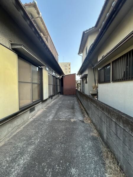 3LDK Detached House for Sale in Oita City, Oita Prefecture - Thumbnail 4