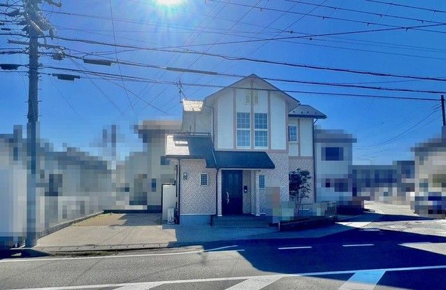 Renovated 3LDK House for Sale in Omihachiman, Shiga - Thumbnail 3