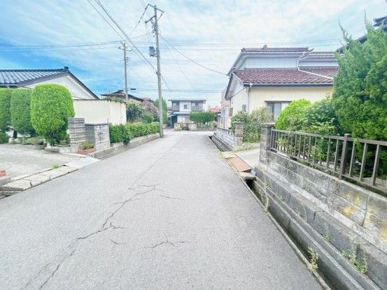 Renovated 5LDK Detached House for Sale in Sakata, Yamagata - Thumbnail 4
