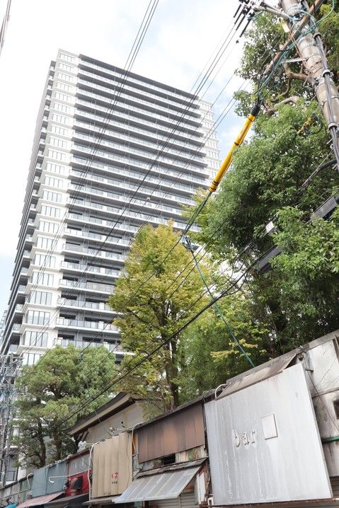 2LDK Apartment for Sale in Shizuoka City, Shizuoka - Thumbnail 3