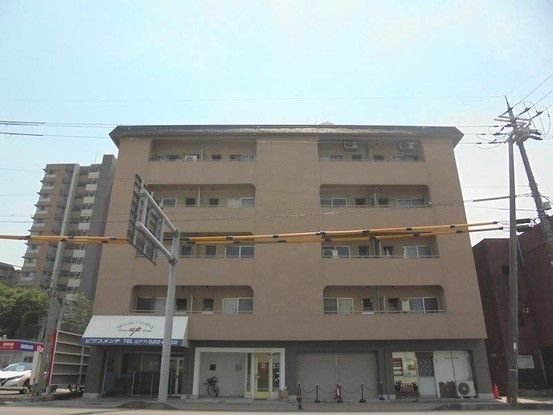 Biwa Heights 2DK Apartment for Sale in Otsu, Shiga - Main Image