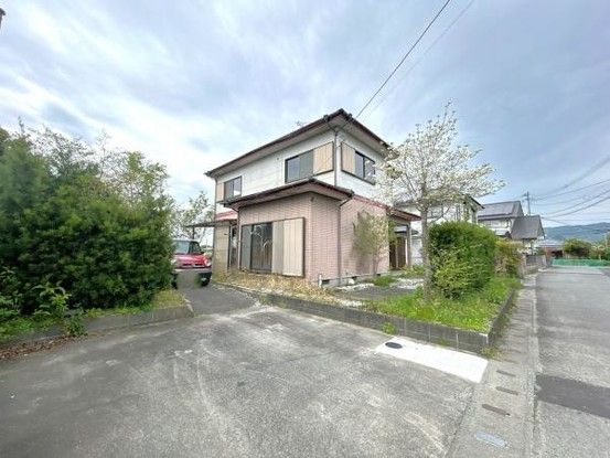 Renovated 4LDK House in Kanzaki City, Saga - 126 sqm - Thumbnail 3