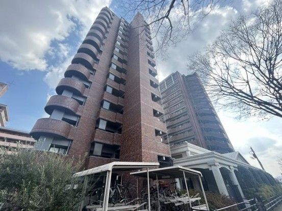 3LDK Apartment for Sale in Yamaguchi City, Yamaguchi Prefecture - Thumbnail 4