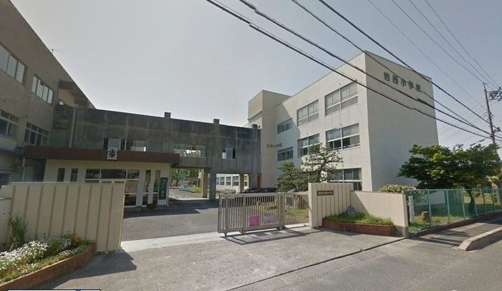 4LDK House for Sale in Toyohashi, Aichi - 99.37 sqm - Thumbnail 3