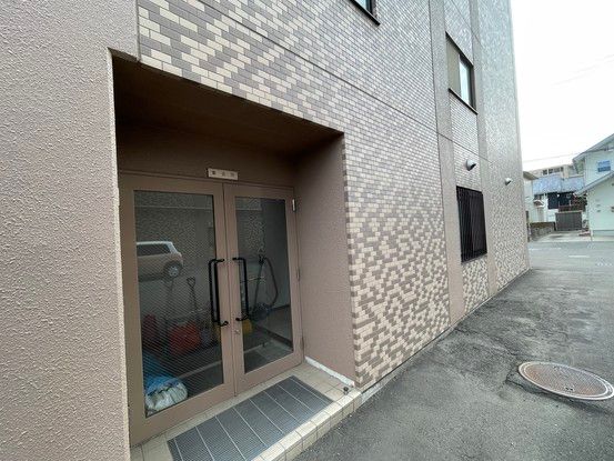 Gran Court Minami-Sendai No.1 3LDK Apartment with Private Garden - Thumbnail 4