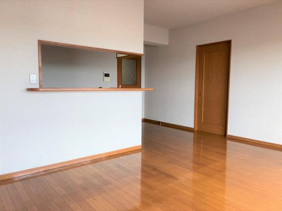 4LDK Apartment for Sale in Kakamigahara, Gifu - 90.68 sqm - Thumbnail 3
