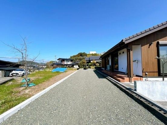 5DK Detached House for Sale in Satsumasendai, Kagoshima - Thumbnail 3