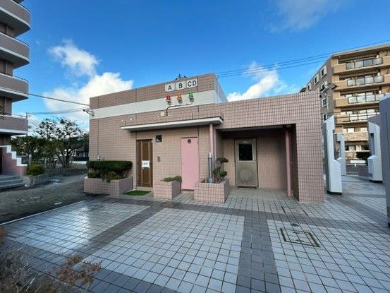 Renovated 3LDK Apartment for Sale Near Aoyama Station, Niigata - Thumbnail 3
