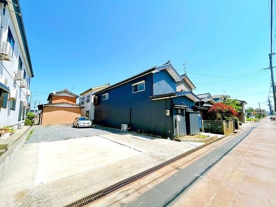 Renovated 4SLDK House in Sanjo City, Niigata - 126.6 sqm - Thumbnail 2