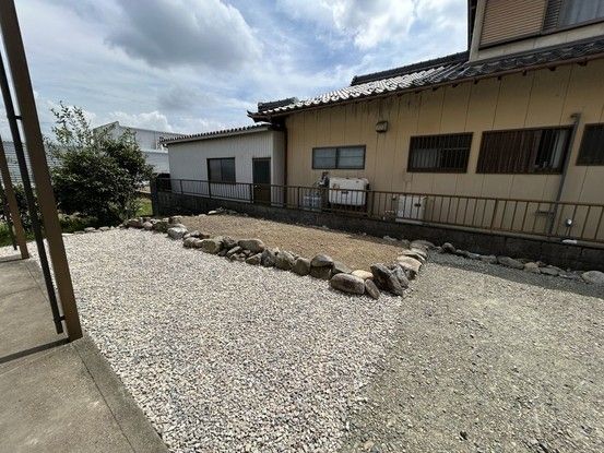 Renovated 4LDK House for Sale in Godo Town, Gifu - Thumbnail 2