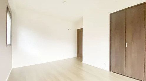 4LDK Apartment for Sale in Katano, Osaka - 95.95 sqm - Thumbnail 4