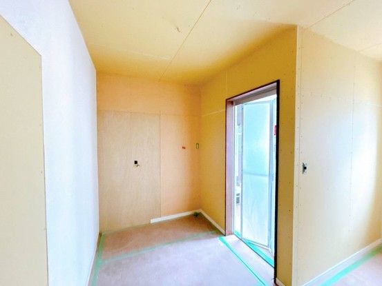 Renovated 4LDK House Near Yonezawa Station, 119 sqm - Thumbnail 2