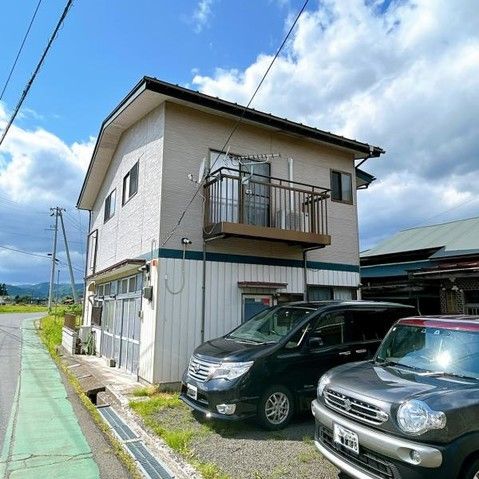 Renovated 2LDK House near Ikeshiki Station, Osaki City - Thumbnail 2