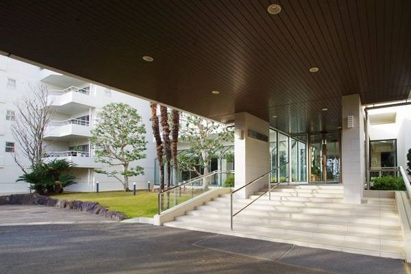 2LDK Apartment for Sale in Atami, Shizuoka - 73.16 sqm - Thumbnail 2