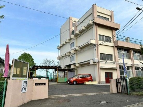 Renovated 3LDK House in Sendai Aoba Ward Near Kitayama Station - Thumbnail 2