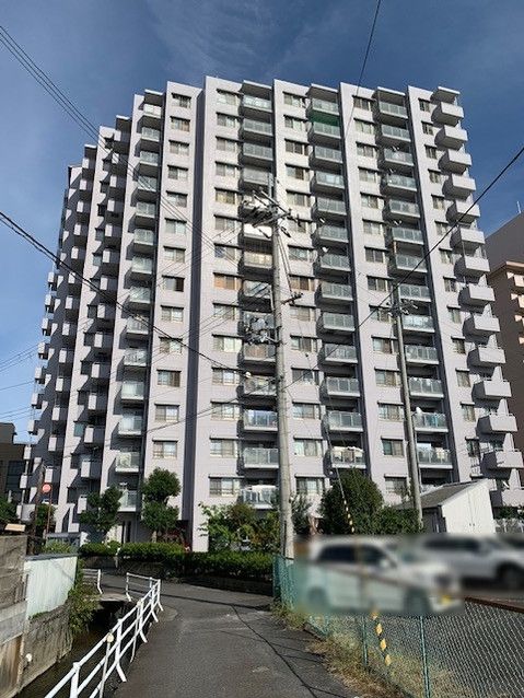 Cosmo Moriyama 5: Renovated 3LDK Apartment Near JR Station - Thumbnail 3