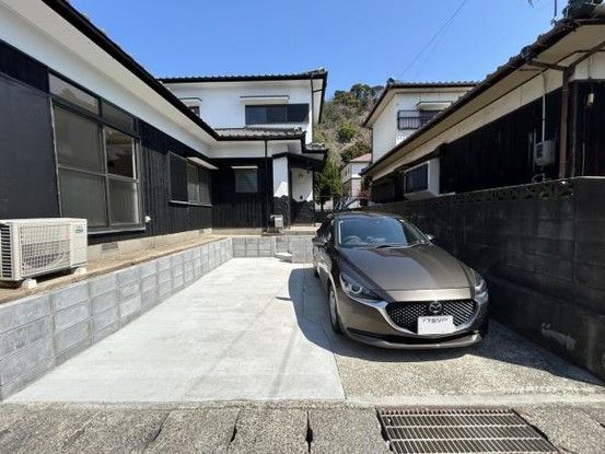 Renovated 3LDK House in Shimonoseki City with 2 Parking Spaces - Thumbnail 2