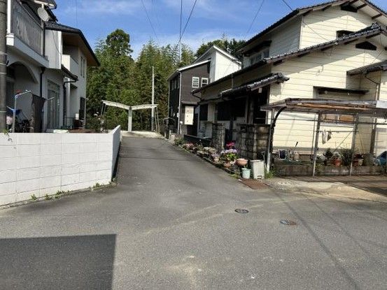 Renovated 4SLDK House in Yufu City, Oita Prefecture - Thumbnail 3