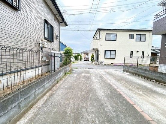4LDK Renovated House for Sale in Sayama, Saitama - Thumbnail 2
