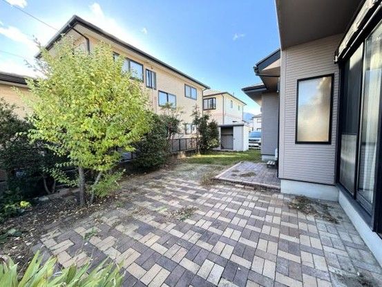 Renovated 4SLDK Detached House for Sale in Central City, Yamanashi - Thumbnail 3