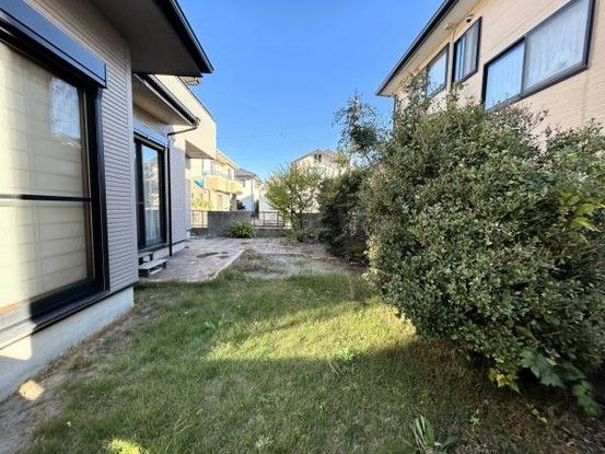 Renovated 4SLDK Detached House for Sale in Central City, Yamanashi - Thumbnail 2