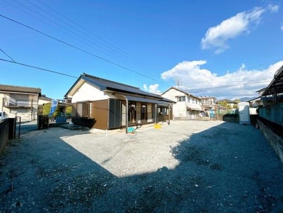 Renovated 2LDK House in Yatsushiro, Kumamoto - Thumbnail 4