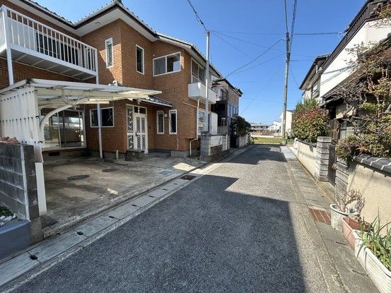 4SLDK Detached House for Sale in Kitajima, Tokushima - Thumbnail 2