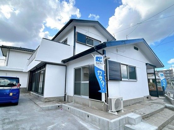 Renovated 4LDK House for Sale in Aira City, Kagoshima - Thumbnail 3