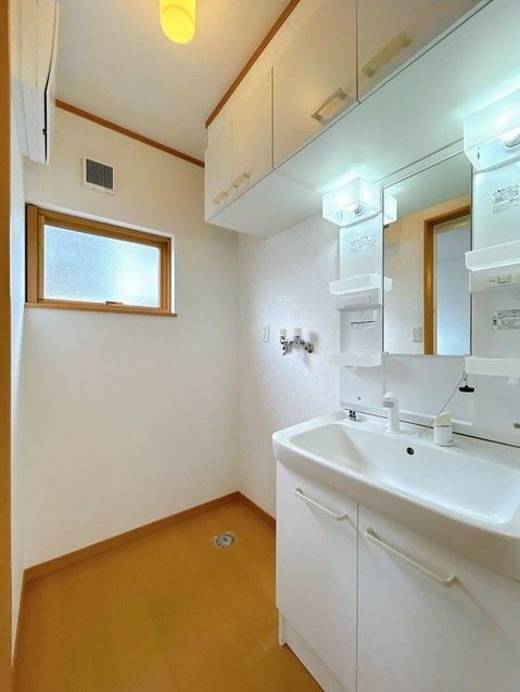 Renovated 4LDK House in Hachinohe, Aomori - 77 sqm - Thumbnail 3