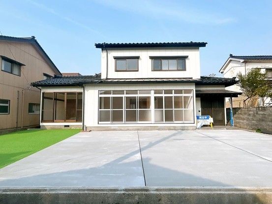 Renovated 5LDK House in Uozu, Toyama - 108.67 sqm - Thumbnail 2