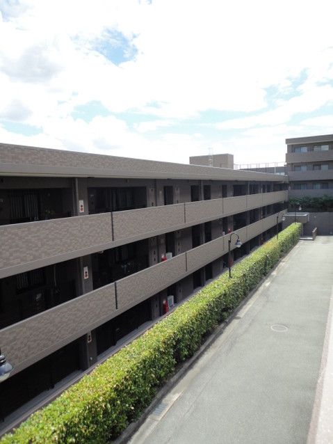 3LDK Apartment for Sale in Kawanishi, Hyogo - Thumbnail 2