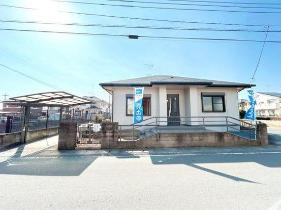 2LDK Detached House for Sale in Tochigi City, Tochigi - Thumbnail 2