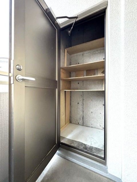 4LDK Apartment for Sale in Nagasaki City, Nagasaki Prefecture - Thumbnail 3