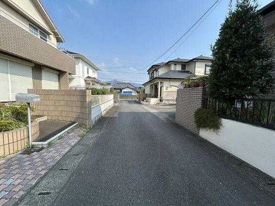 Renovated 4LDK House in Yatsushiro, Kumamoto - 130.95 sqm - Thumbnail 2