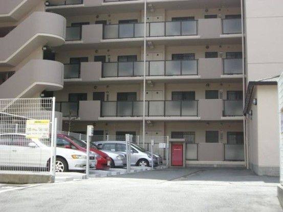 4LDK Apartment for Sale in Nishikyo Ward, Kyoto - Thumbnail 2