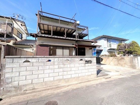 Renovated 4LDK House for Sale in Sanuki, Kagawa - Thumbnail 2