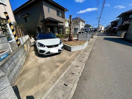 Renovated 4LDK House in Takamatsu, Kagawa with 3 Parking Spaces - Thumbnail 3