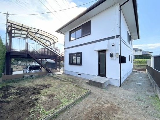 Renovated 4SLDK House for Sale in Minami-Alps City, Yamanashi - Thumbnail 4