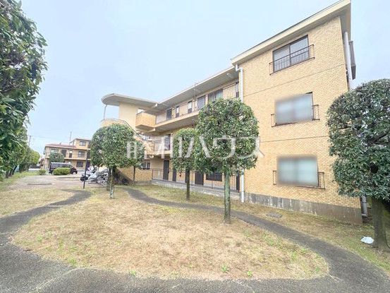 Renovated 3LDK Apartment in Nishi-Tokyo, 64.66 sqm - Thumbnail 3