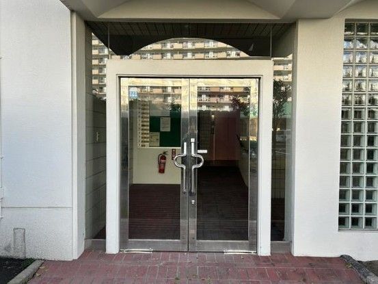 4LDK Apartment with Bay Views in Kagoshima City - Thumbnail 2