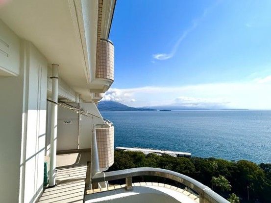 4LDK Apartment with Bay Views in Kagoshima City - Thumbnail 4