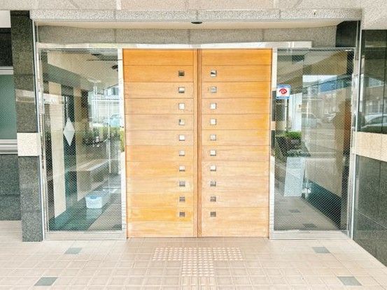 Renovated 4LDK Apartment for Sale in Tsuruga, Fukui - Thumbnail 3