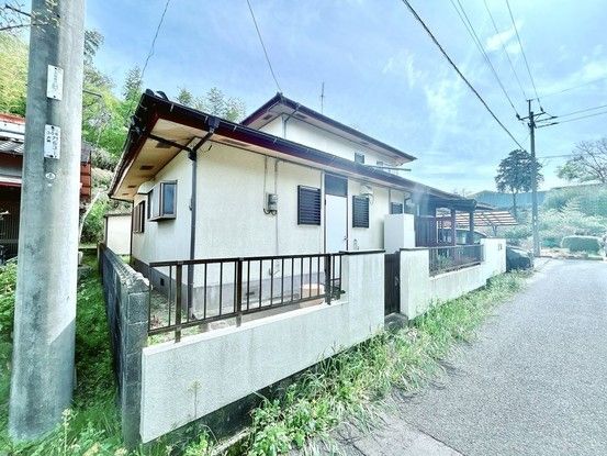 Renovated 4LDK House in Miyaki Town, Saga Prefecture - Thumbnail 4