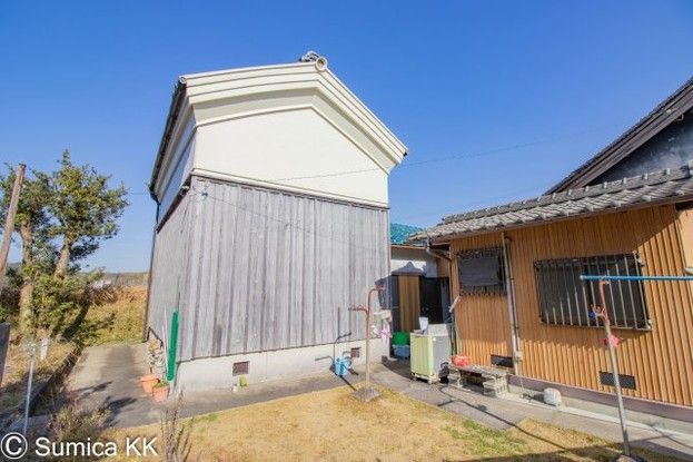 10DK Detached House with 1,063 sqm Land in Kainan, Wakayama - Thumbnail 4